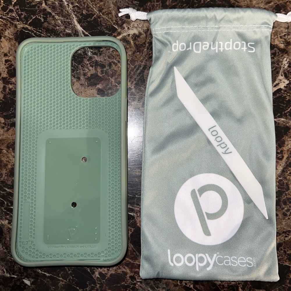 Loopy Case IPhone 13 ProMax -Righty, Sage Green